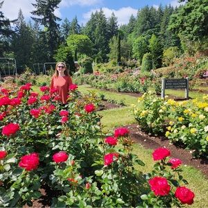 Meet your Posher, Elizabeth